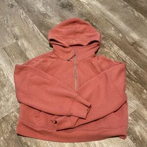 Lululemon’s half zip scuba